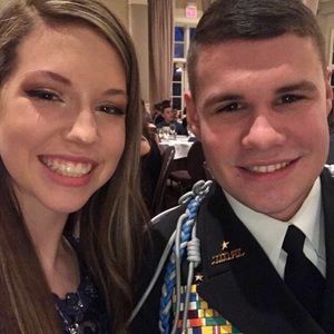 Meet your Posher, Lilly